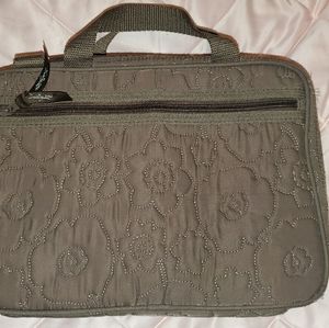 Thirty one travel toiletries case